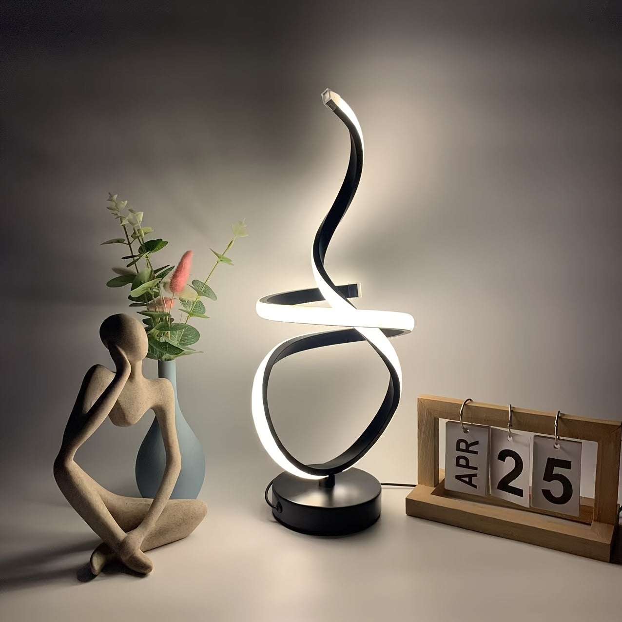 Luminária de Mesa Elouane Larvivaz